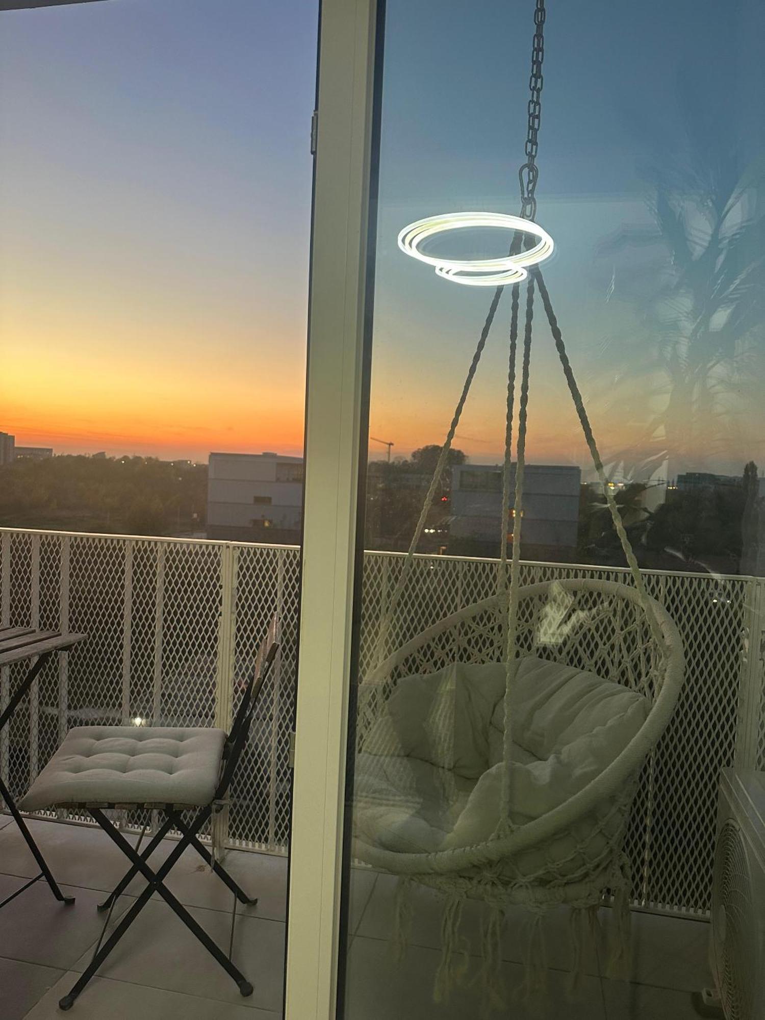 Japanese Studio With Hammock And Sunset View Timişoara Exteriör bild
